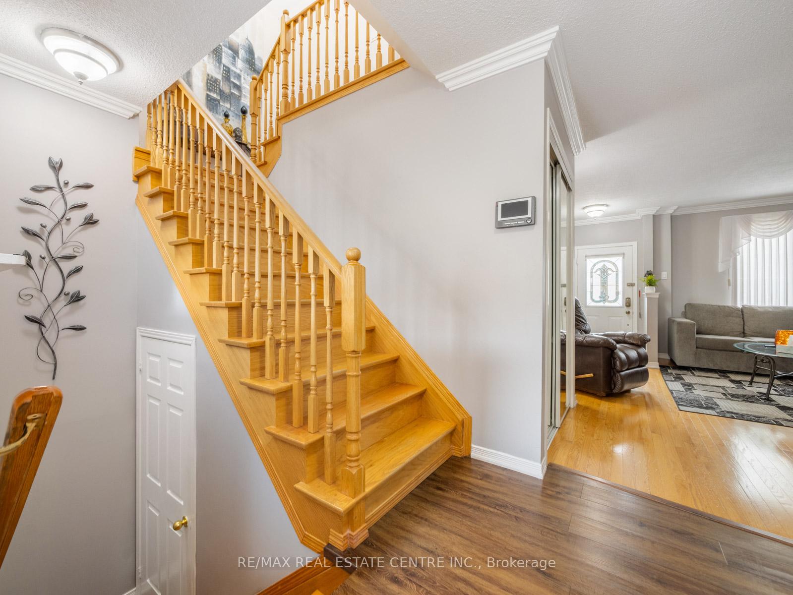 Photo 6 of 278 Van Allen Gate, Milton, Dempsey — HOMEH