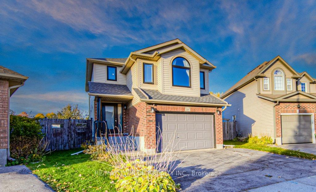 Photo 2 of 205 Prosperity Drive, Kitchener — HOMEH