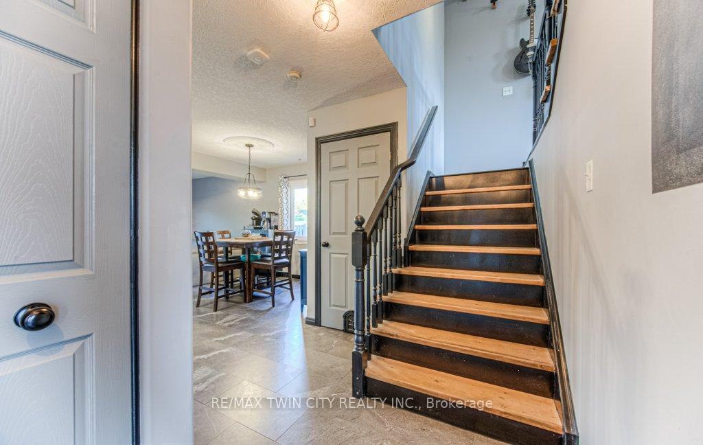 Photo 5 of 205 Prosperity Drive, Kitchener — HOMEH