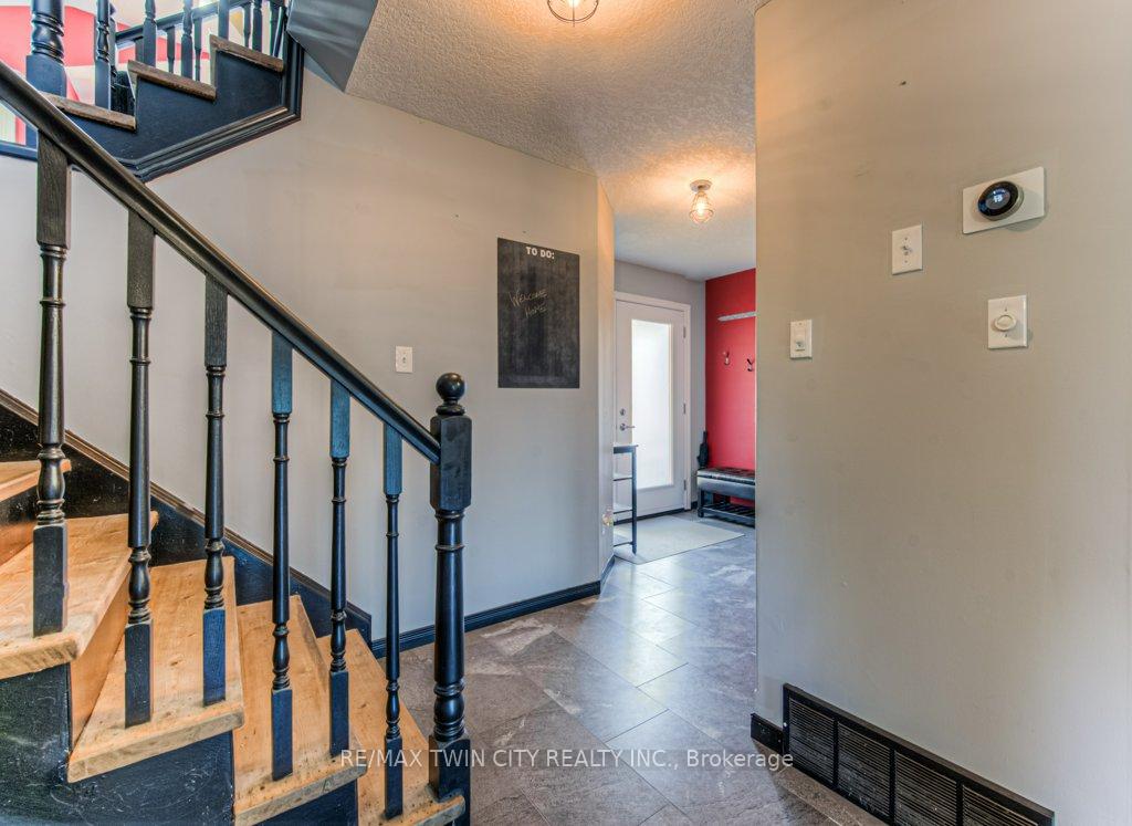 Photo 7 of 205 Prosperity Drive, Kitchener — HOMEH