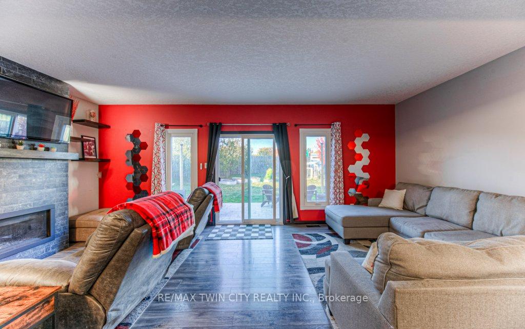 Photo 18 of 205 Prosperity Drive, Kitchener — HOMEH