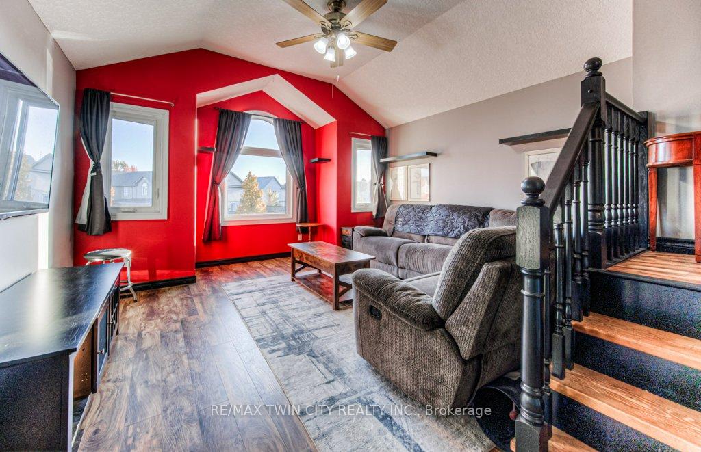 Photo 21 of 205 Prosperity Drive, Kitchener — HOMEH