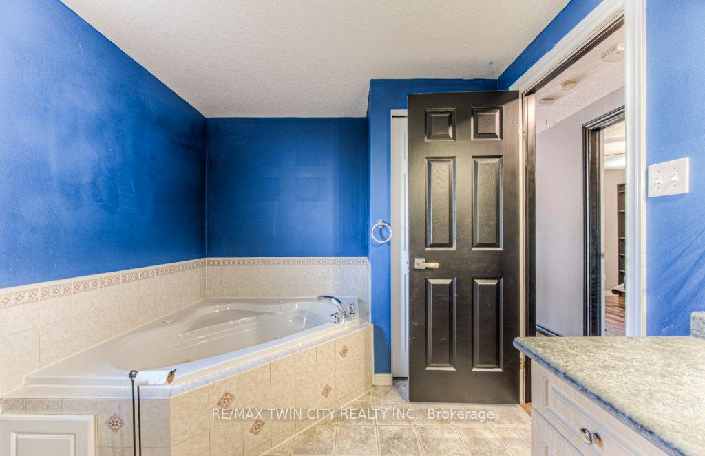 Photo 29 of 205 Prosperity Drive, Kitchener — HOMEH