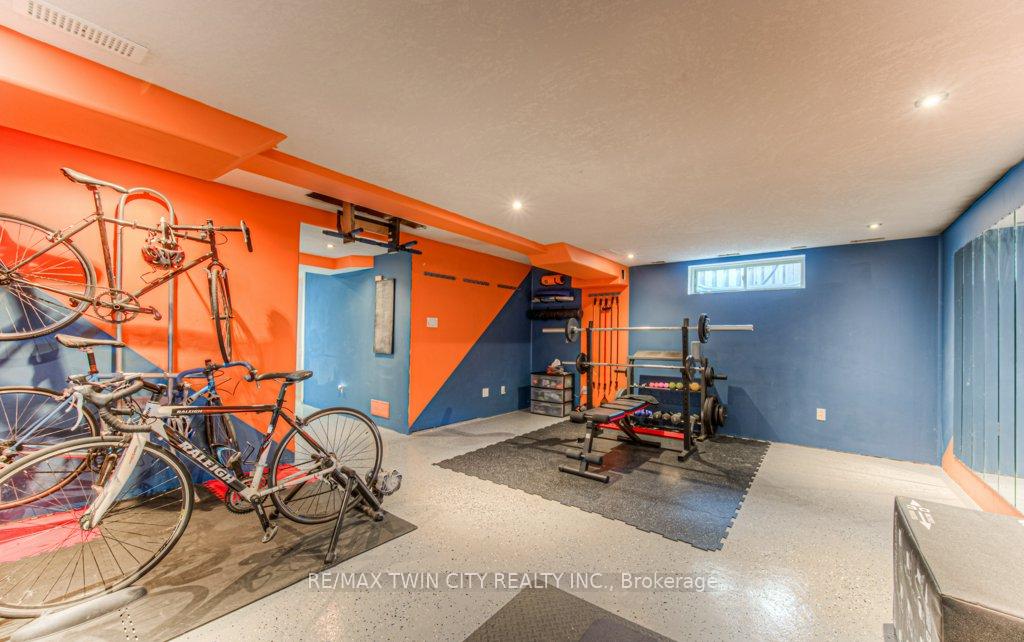 Photo 33 of 205 Prosperity Drive, Kitchener — HOMEH