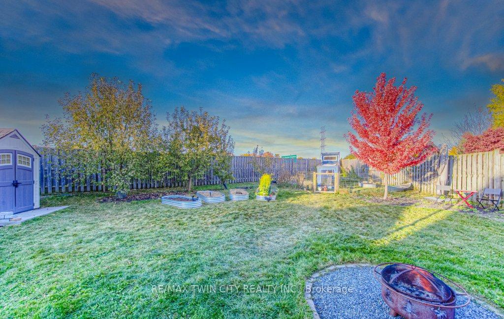 Photo 38 of 205 Prosperity Drive, Kitchener — HOMEH