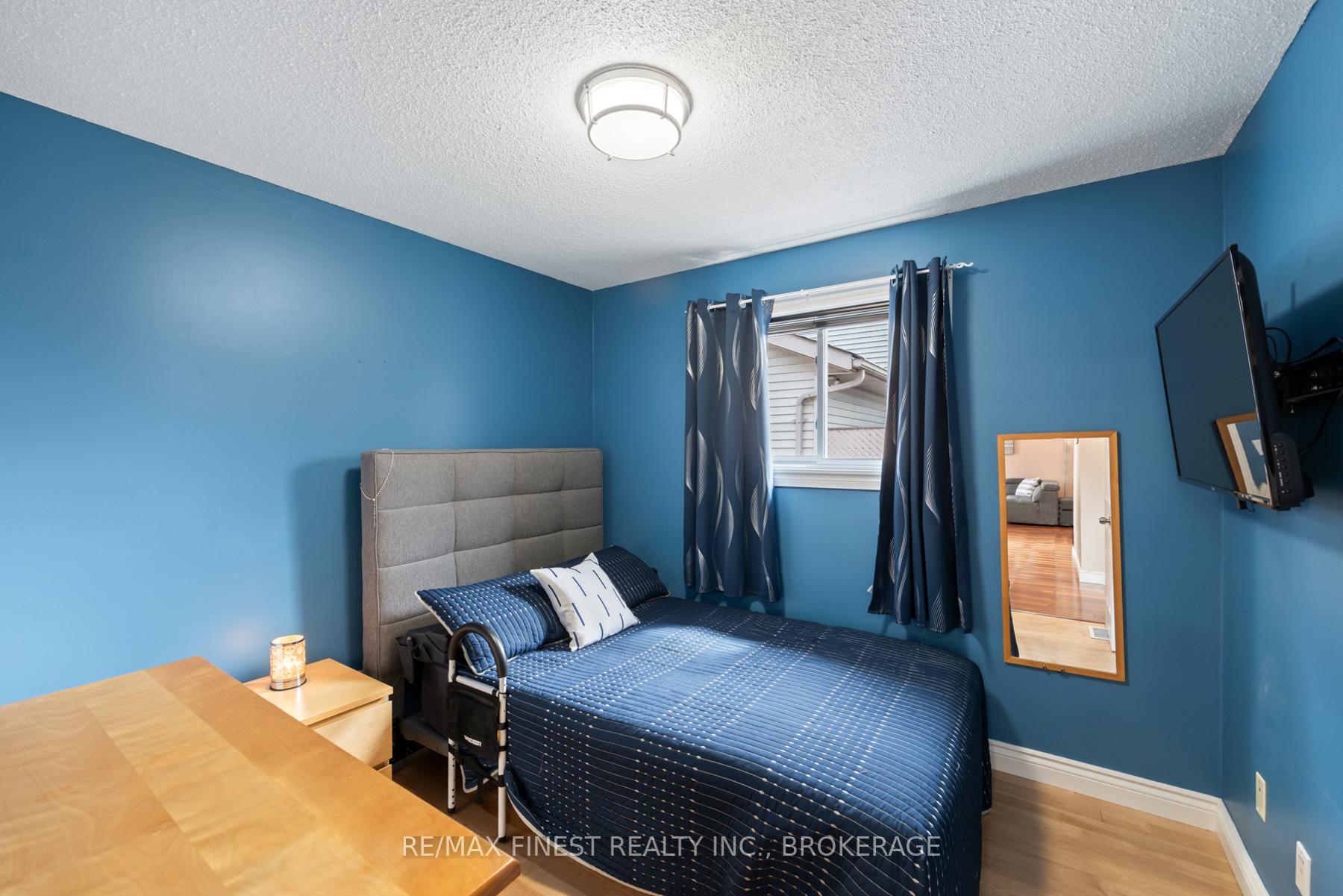 Photo 11 of 525 Citation Crescent, Kingston, City Southwest — HOMEH