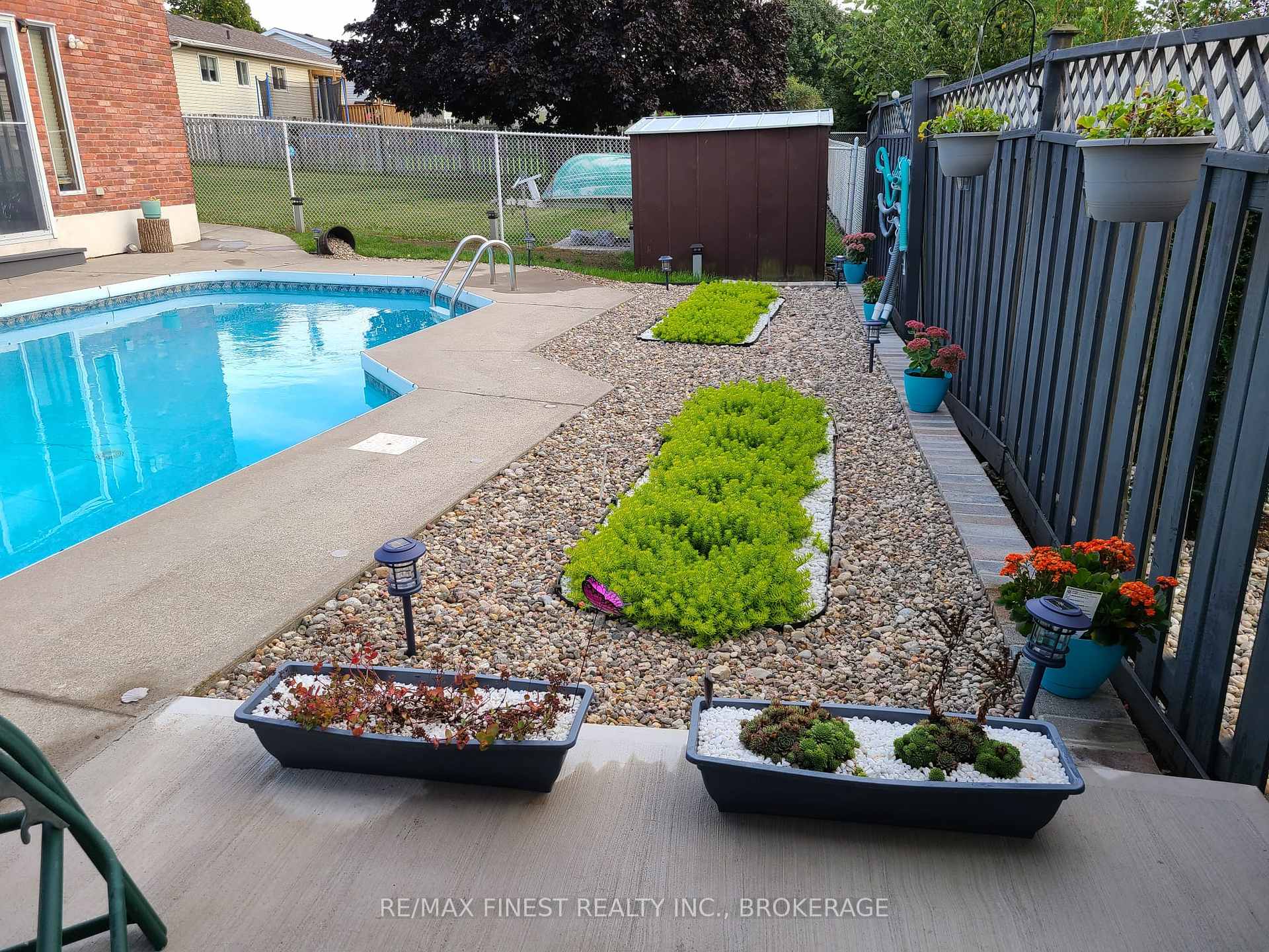Photo 32 of 525 Citation Crescent, Kingston, City Southwest — HOMEH