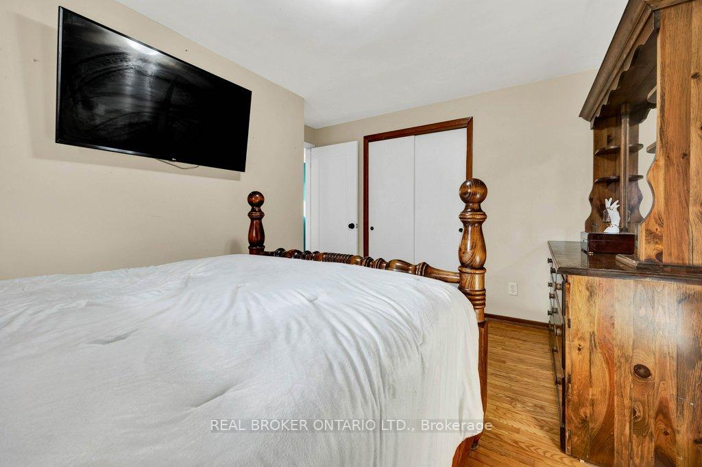 Photo 14 of 222 Mausser Avenue, Kitchener — HOMEH