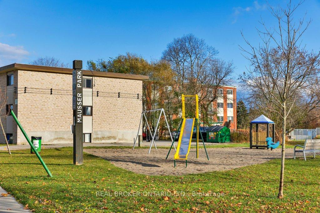 Photo 24 of 222 Mausser Avenue, Kitchener — HOMEH