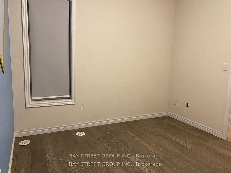 Photo 9 of 13 Alicia Lane, Markham, Box Grove — HOMEH