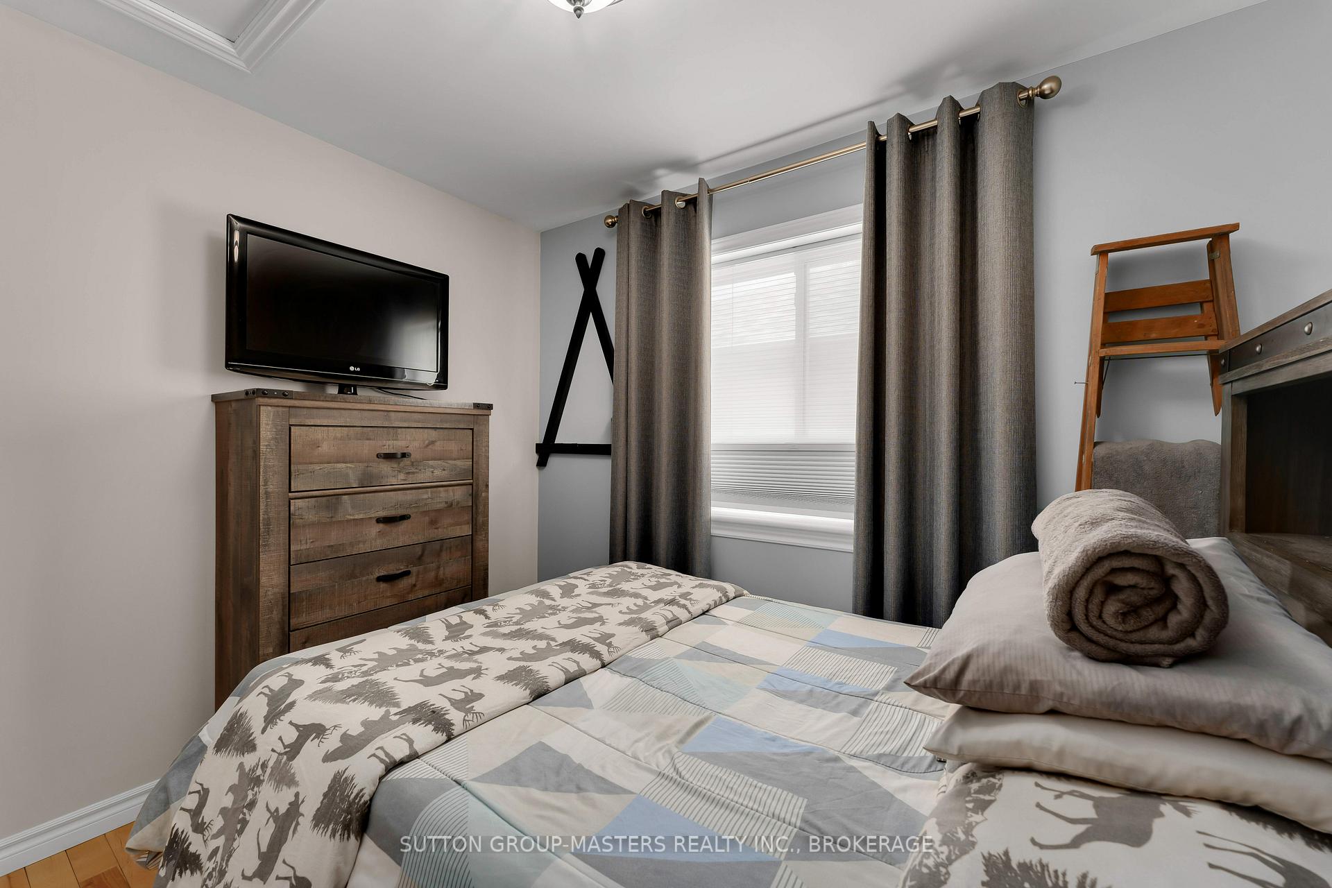 Photo 17 of 677 Tanner Drive, Kingston, East Gardiners Rd — HOMEH