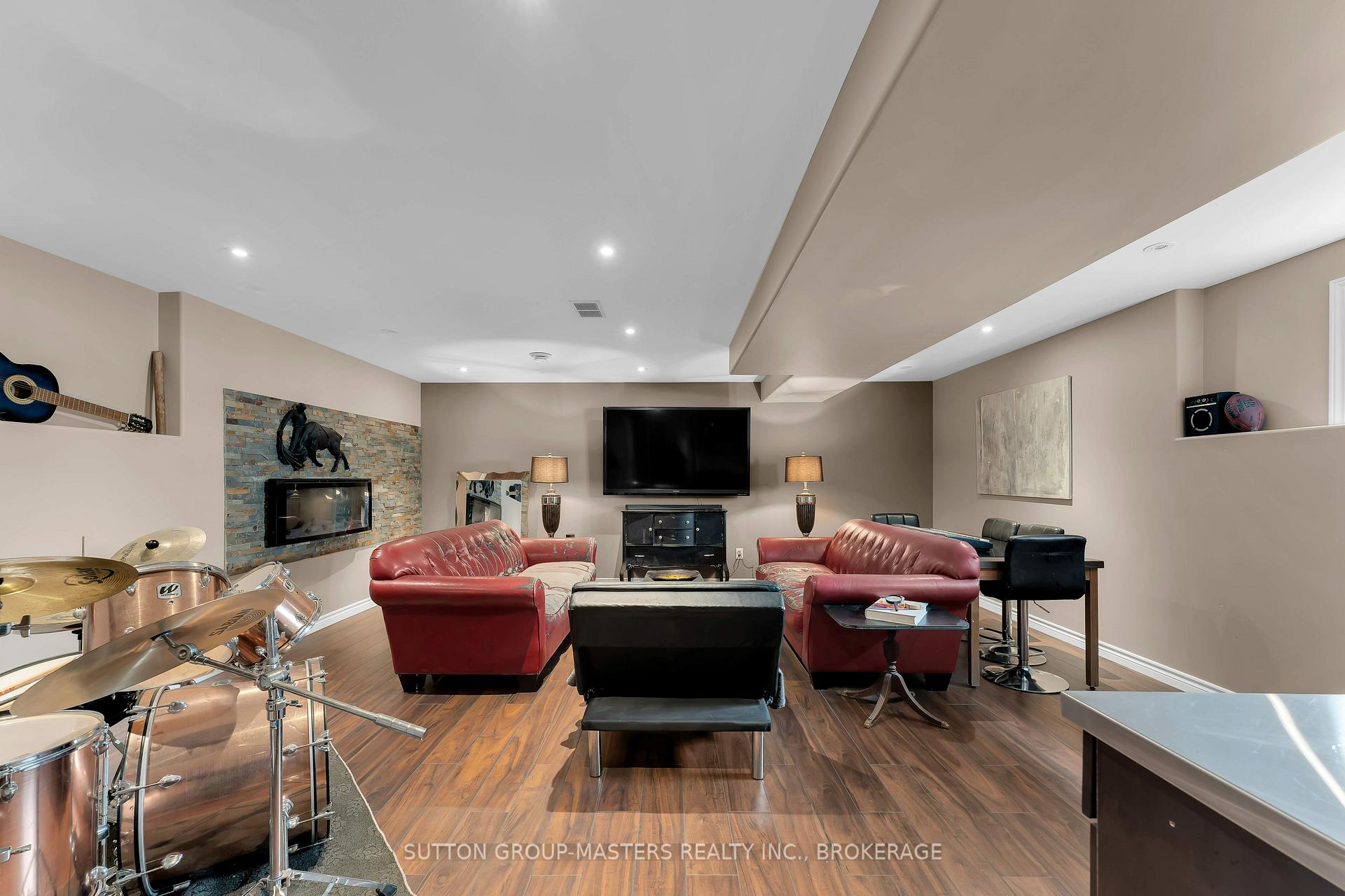 Photo 25 of 677 Tanner Drive, Kingston, East Gardiners Rd — HOMEH