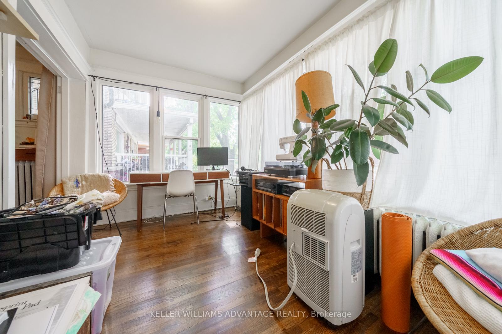 Photo 13 of Unit main, 11 Proctor Boulevard, Hamilton, Gibson — HOMEH