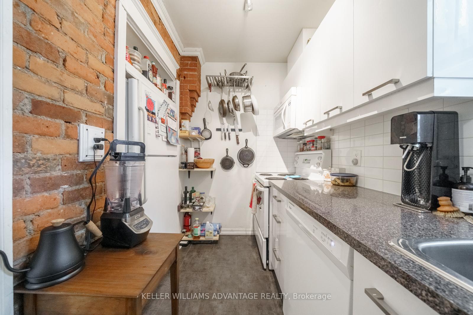 Photo 19 of Unit main, 11 Proctor Boulevard, Hamilton, Gibson — HOMEH