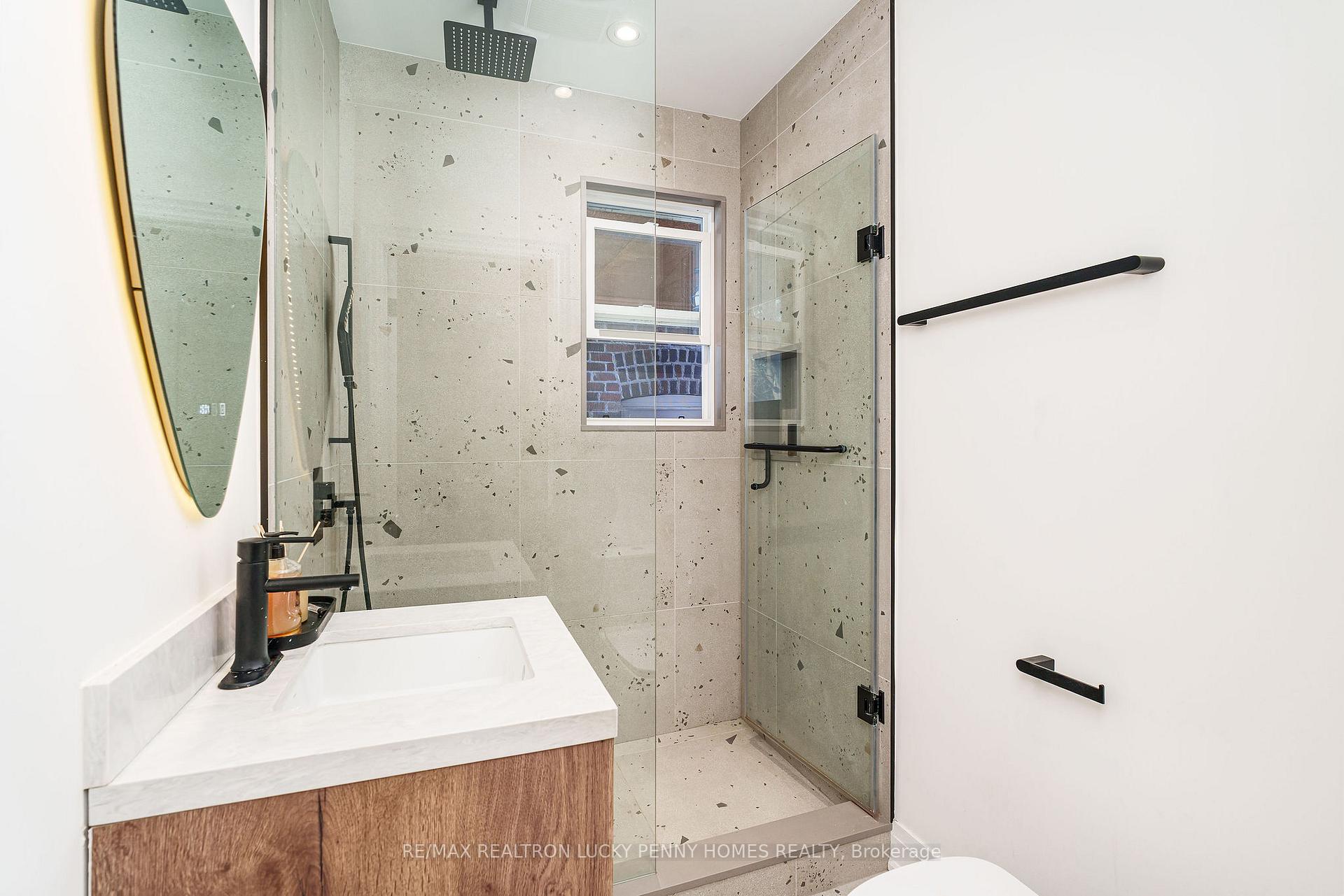 Photo 21 of 3 Grandview Boulevard, Markham, Bullock — HOMEH