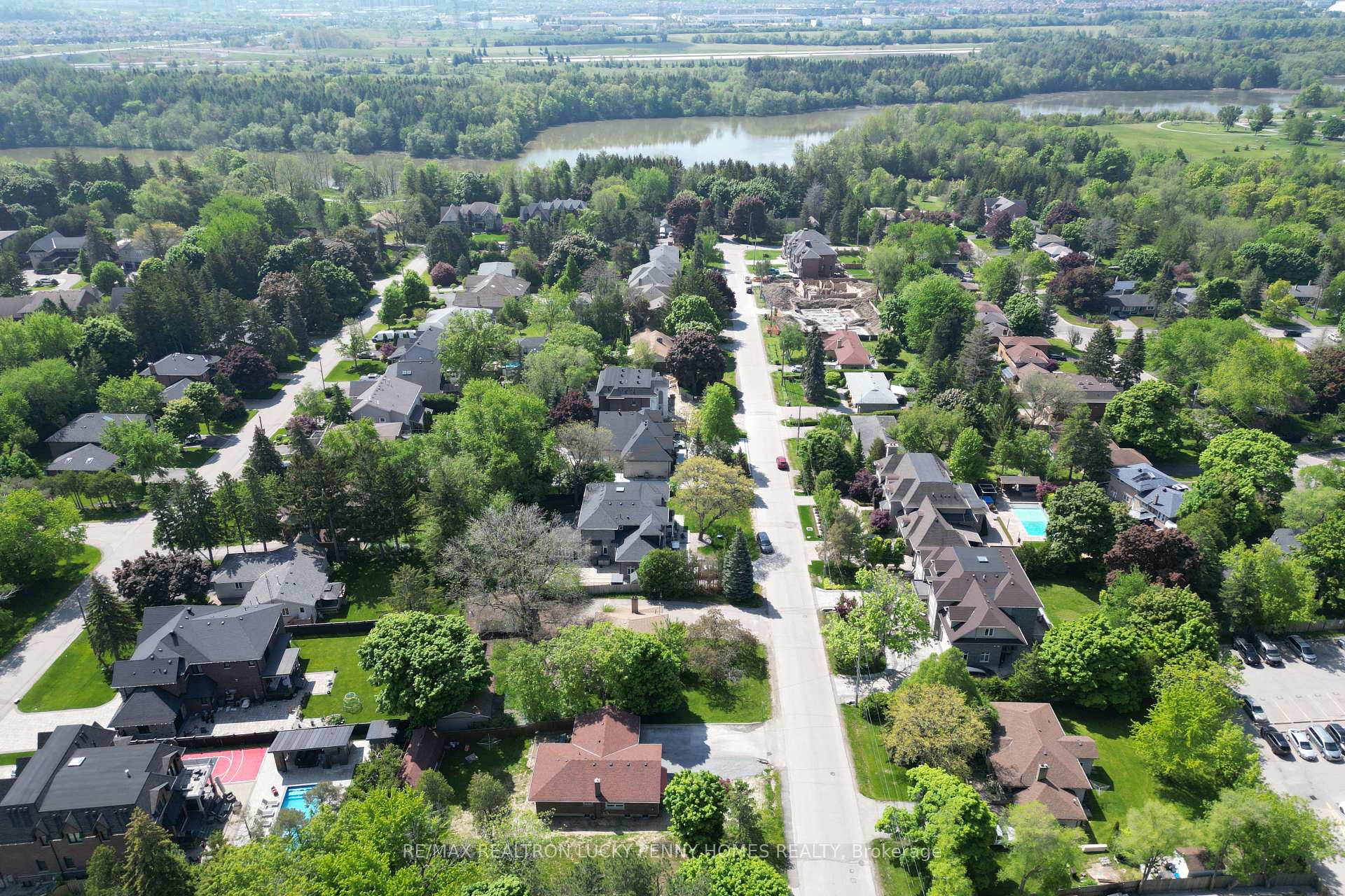 Photo 30 of 3 Grandview Boulevard, Markham, Bullock — HOMEH