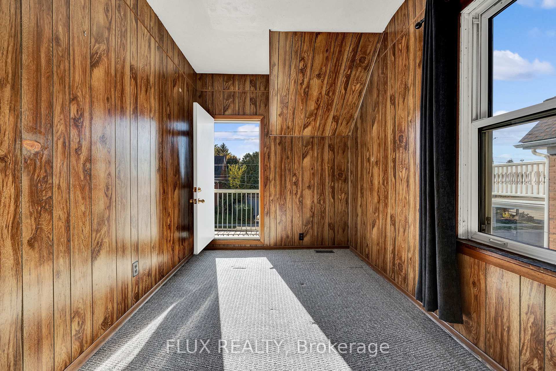 Photo 18 of 102-104 Blucher Street, Kitchener — HOMEH