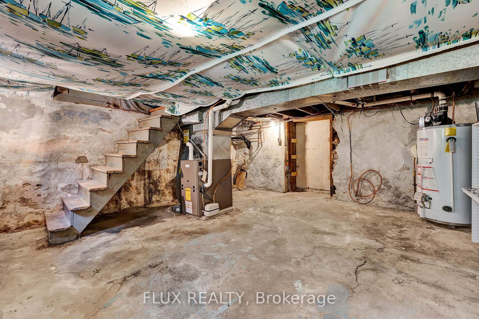 Photo 20 of 102-104 Blucher Street, Kitchener — HOMEH