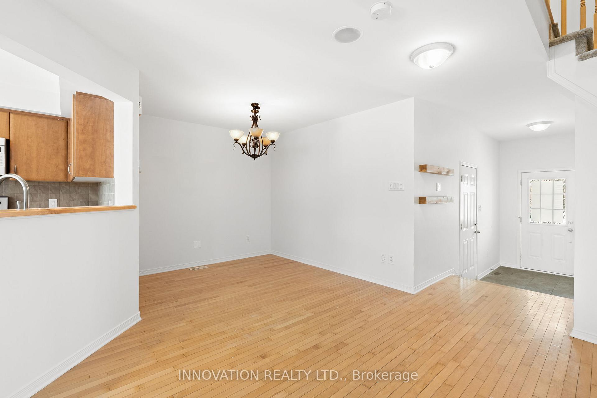 Photo 7 of 520 Fordell Avenue, Ottawa, Kanata - Morgan's Grant/South March — HOMEH