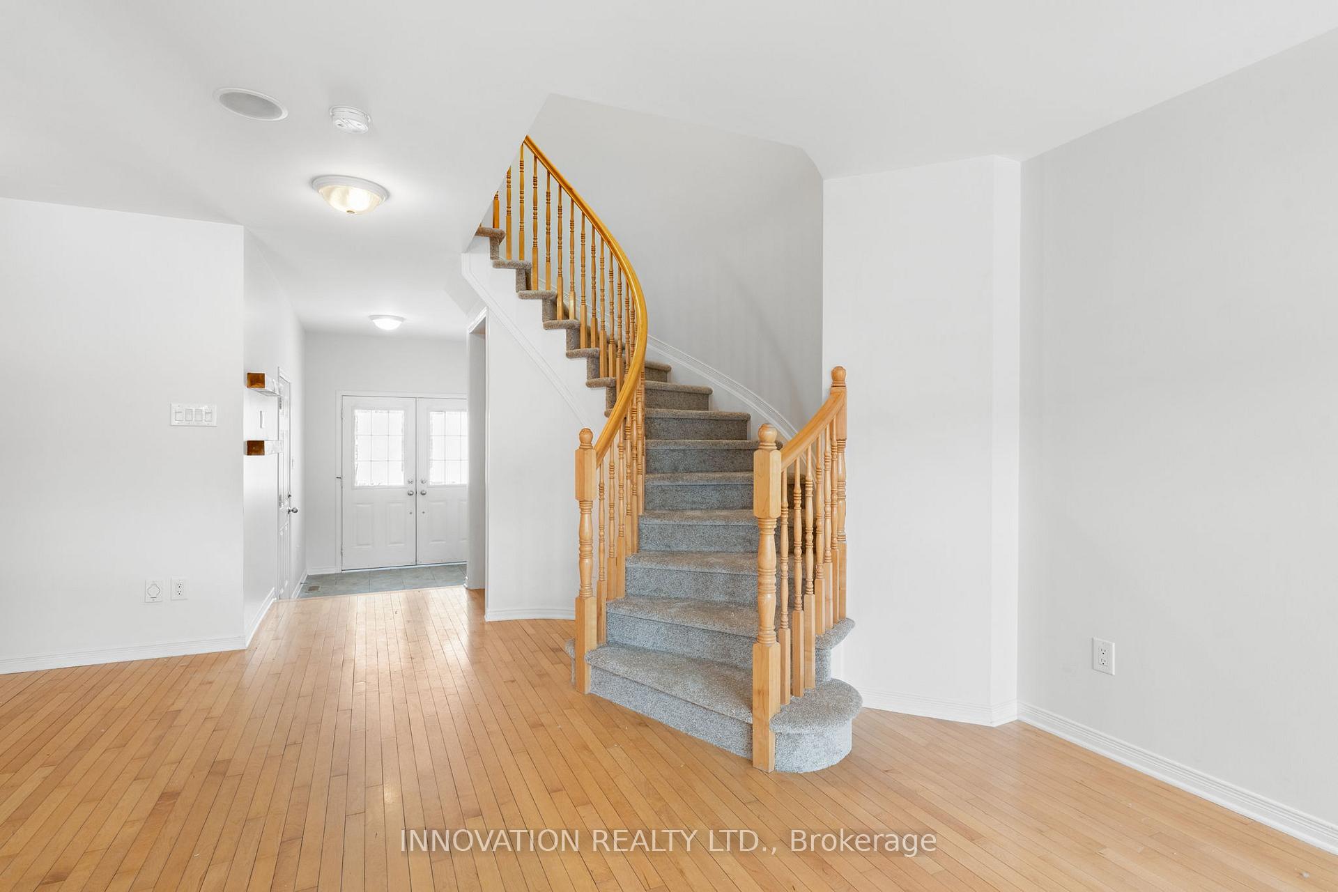 Photo 16 of 520 Fordell Avenue, Ottawa, Kanata - Morgan's Grant/South March — HOMEH
