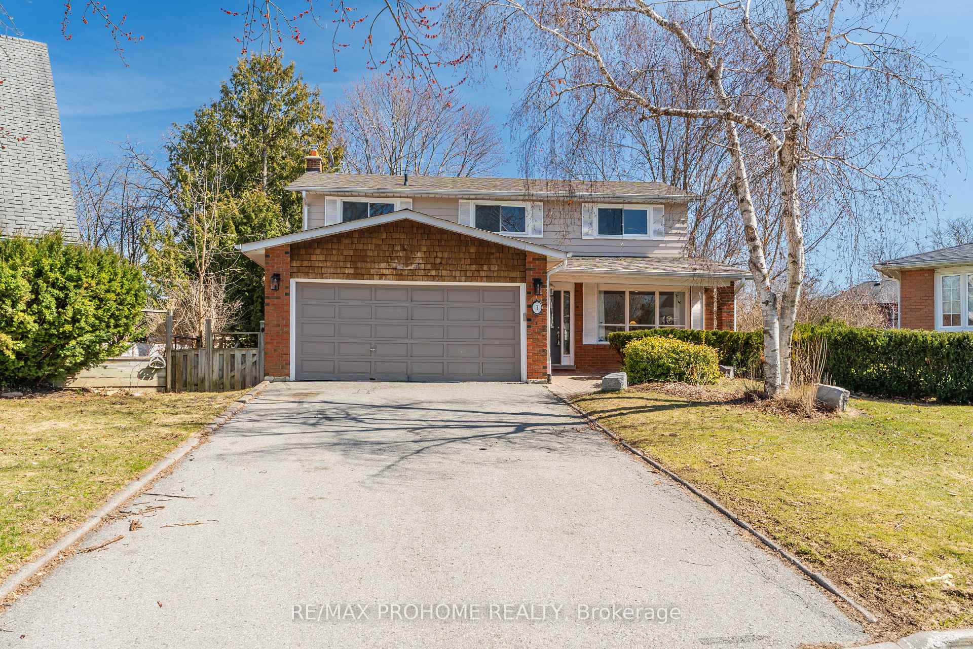 Front of 7 Shadbolt Court