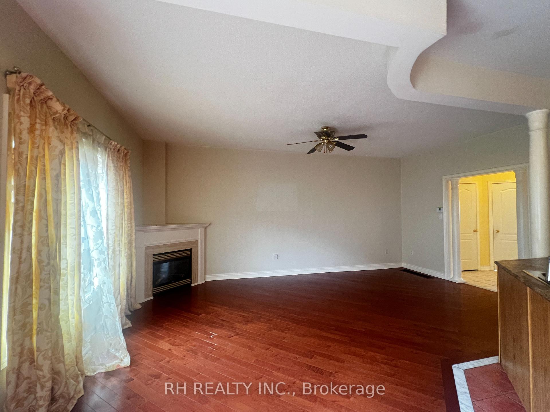 Photo 4 of 89 Park Place Drive, Markham, Greensborough — HOMEH