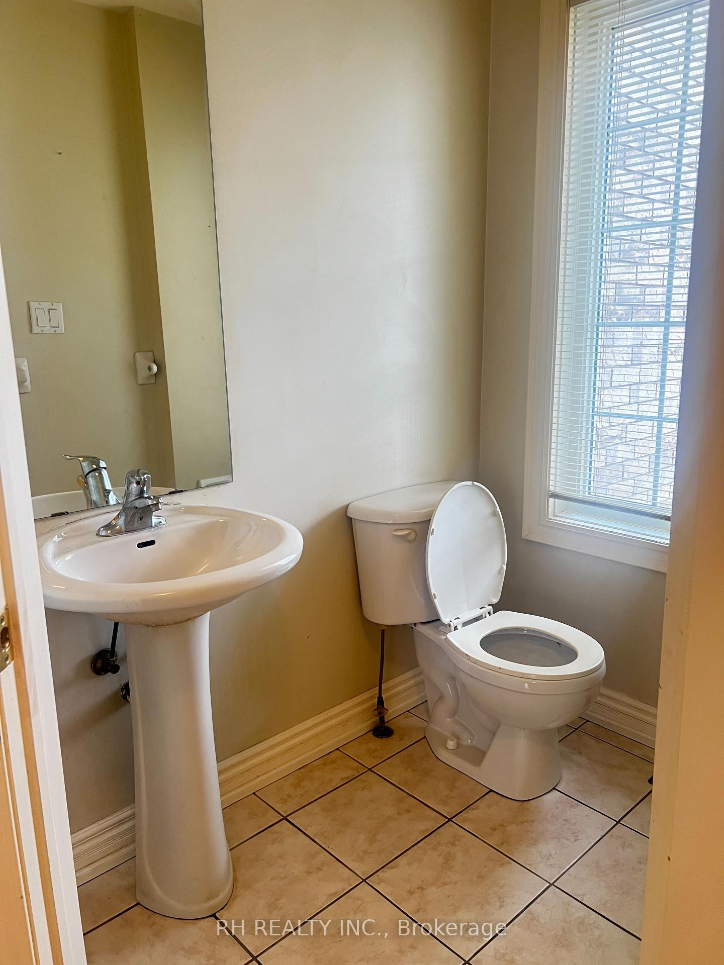 Photo 6 of 89 Park Place Drive, Markham, Greensborough — HOMEH