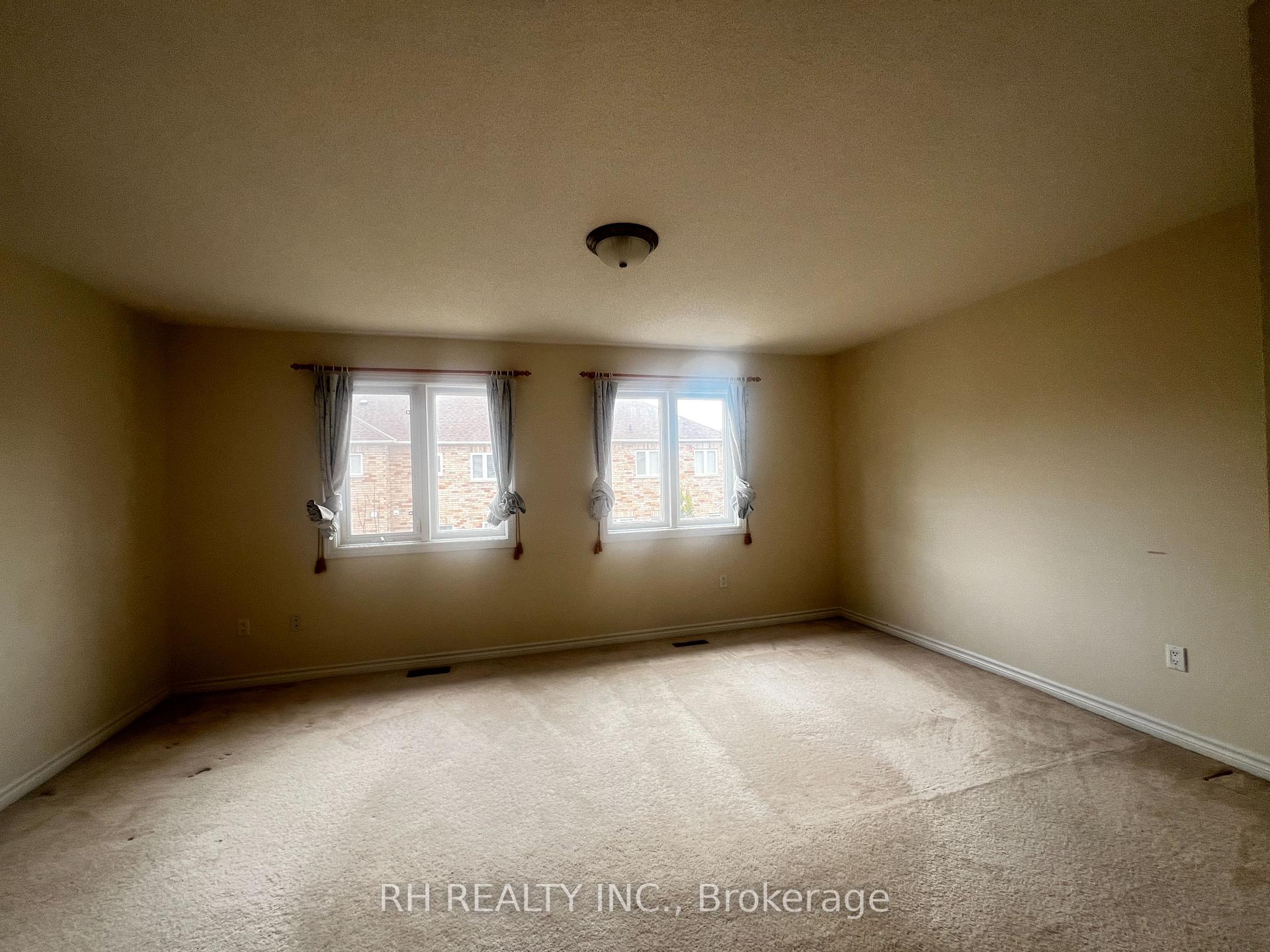 Photo 7 of 89 Park Place Drive, Markham, Greensborough — HOMEH