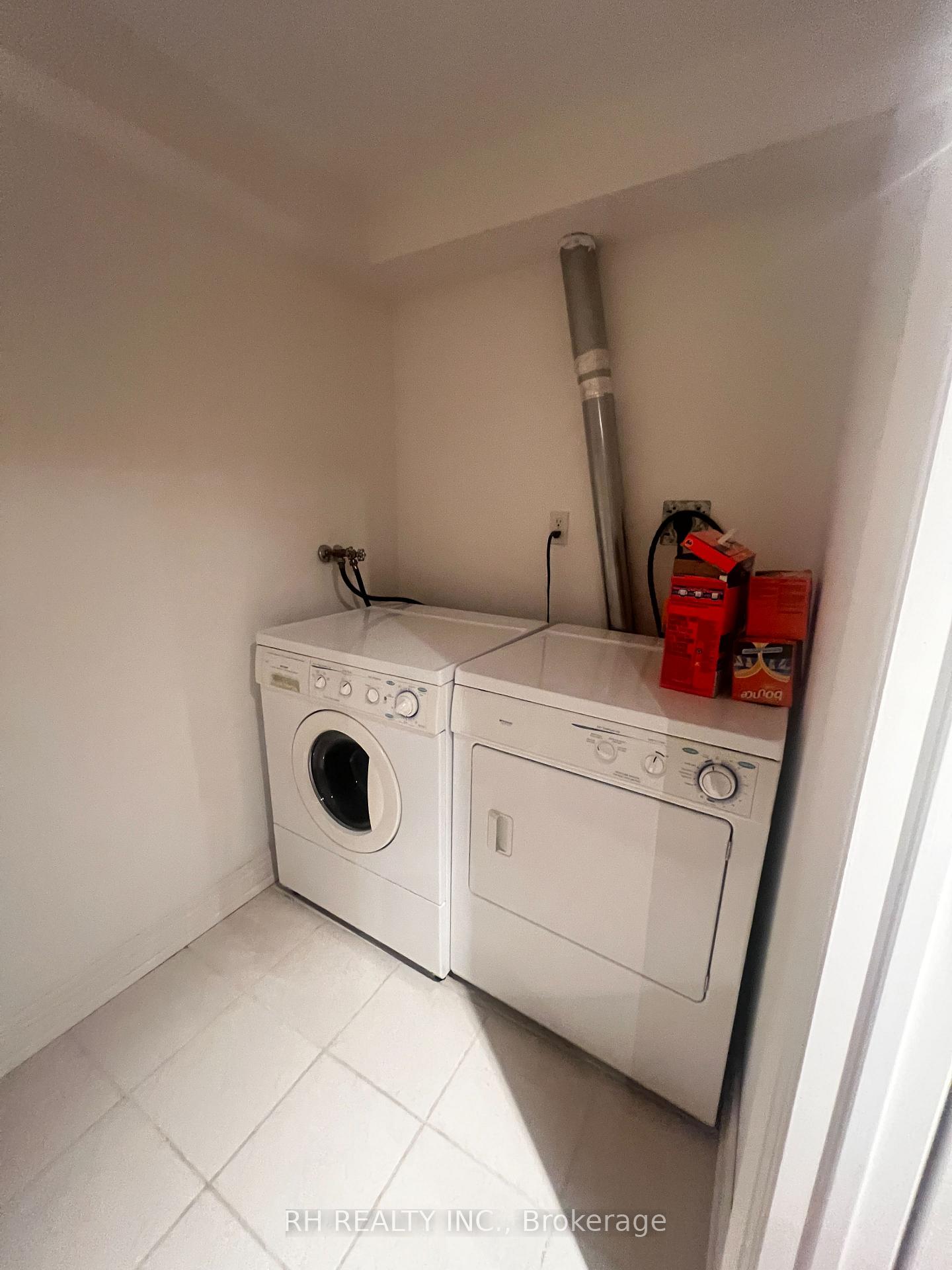 Photo 17 of 89 Park Place Drive, Markham, Greensborough — HOMEH