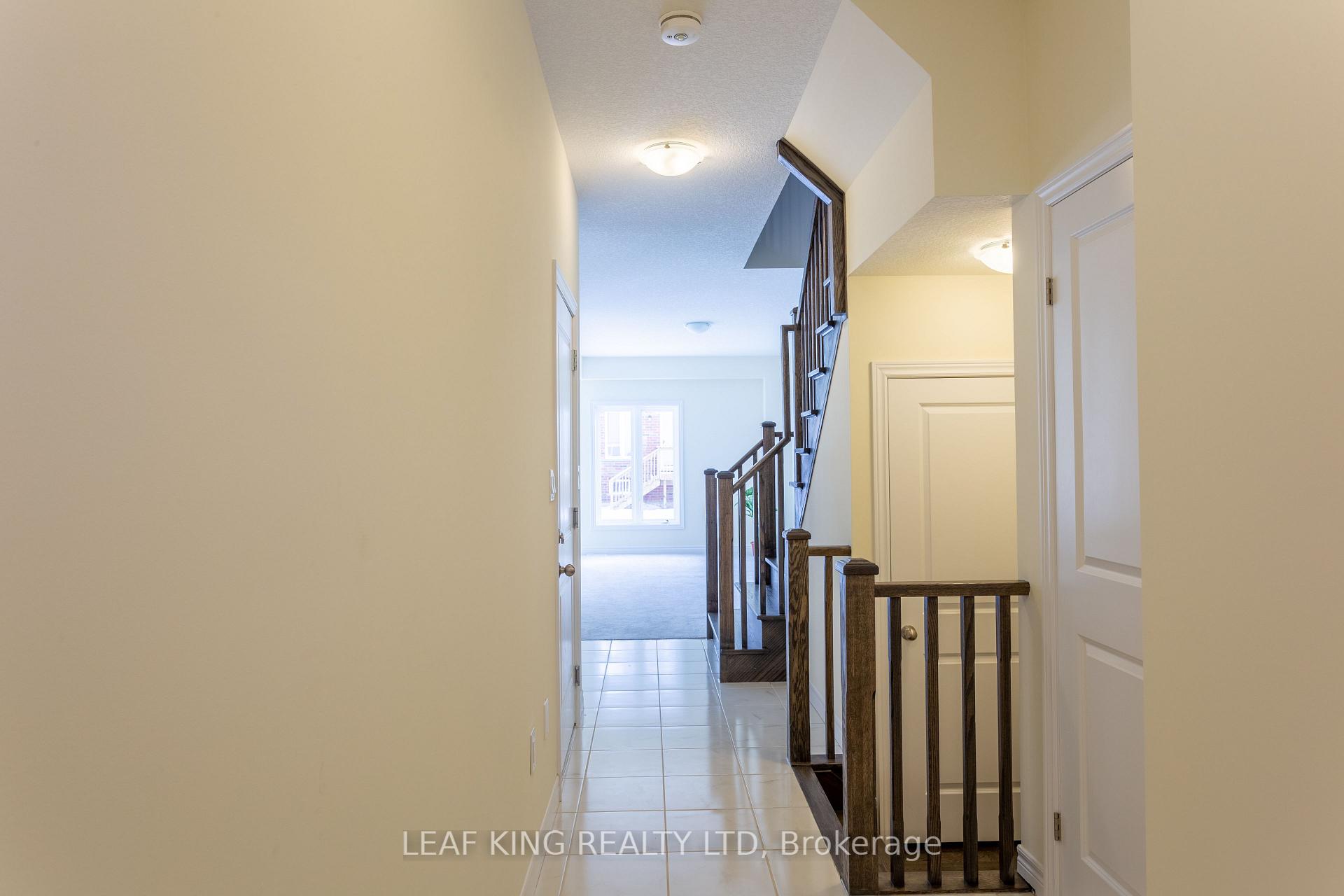 Photo 3 of 39 Beasley Grove, Hamilton, Meadowlands — HOMEH