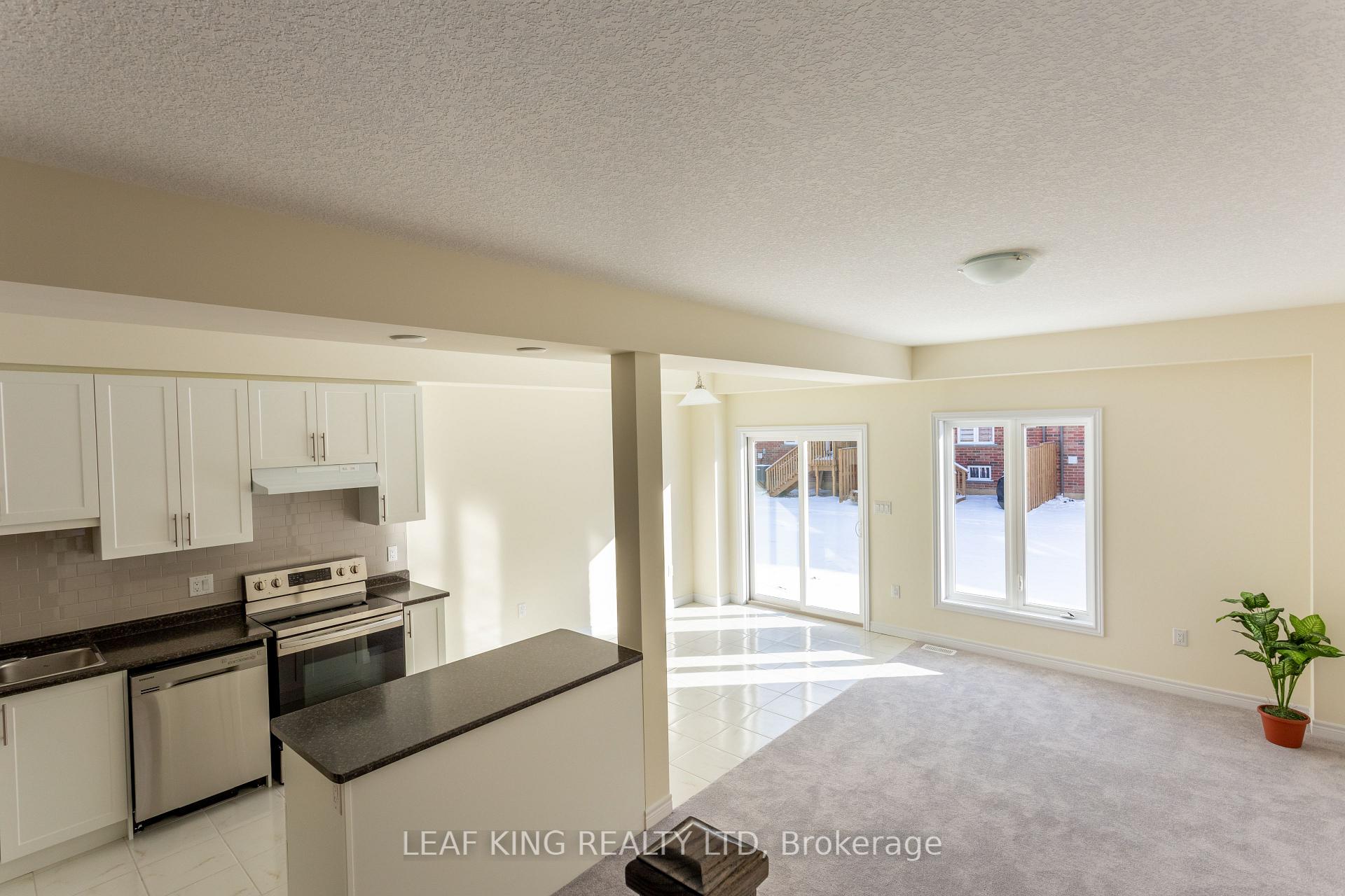 Photo 7 of 39 Beasley Grove, Hamilton, Meadowlands — HOMEH