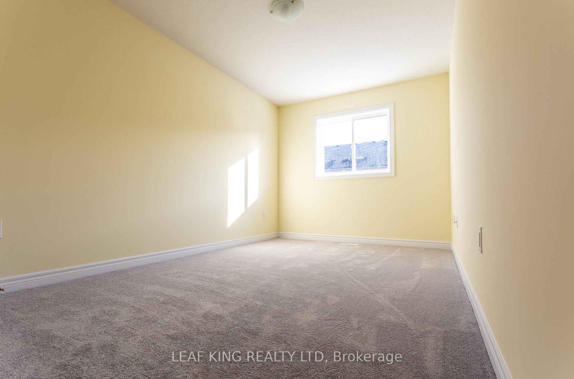 Photo 23 of 39 Beasley Grove, Hamilton, Meadowlands — HOMEH