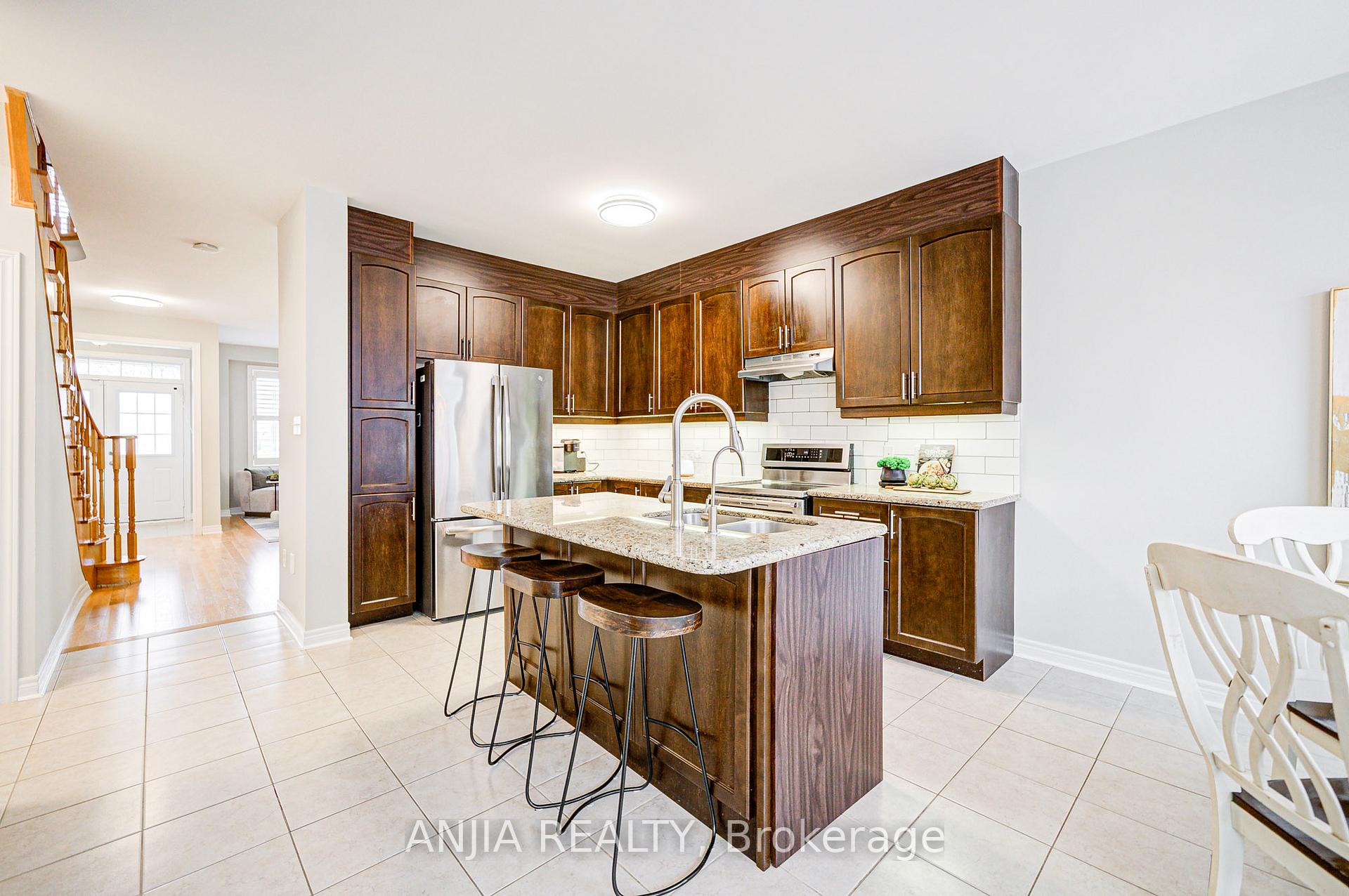 Photo 18 of 9 Desjardin Drive, Markham, Greensborough — HOMEH