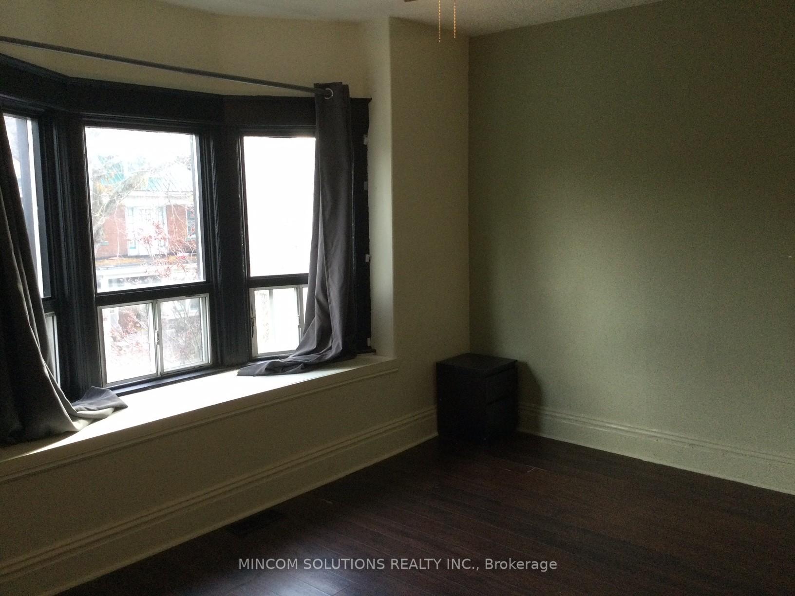 Photo 7 of Unit A,B,C,D, 27 Gibson Avenue, Hamilton, Gibson — HOMEH