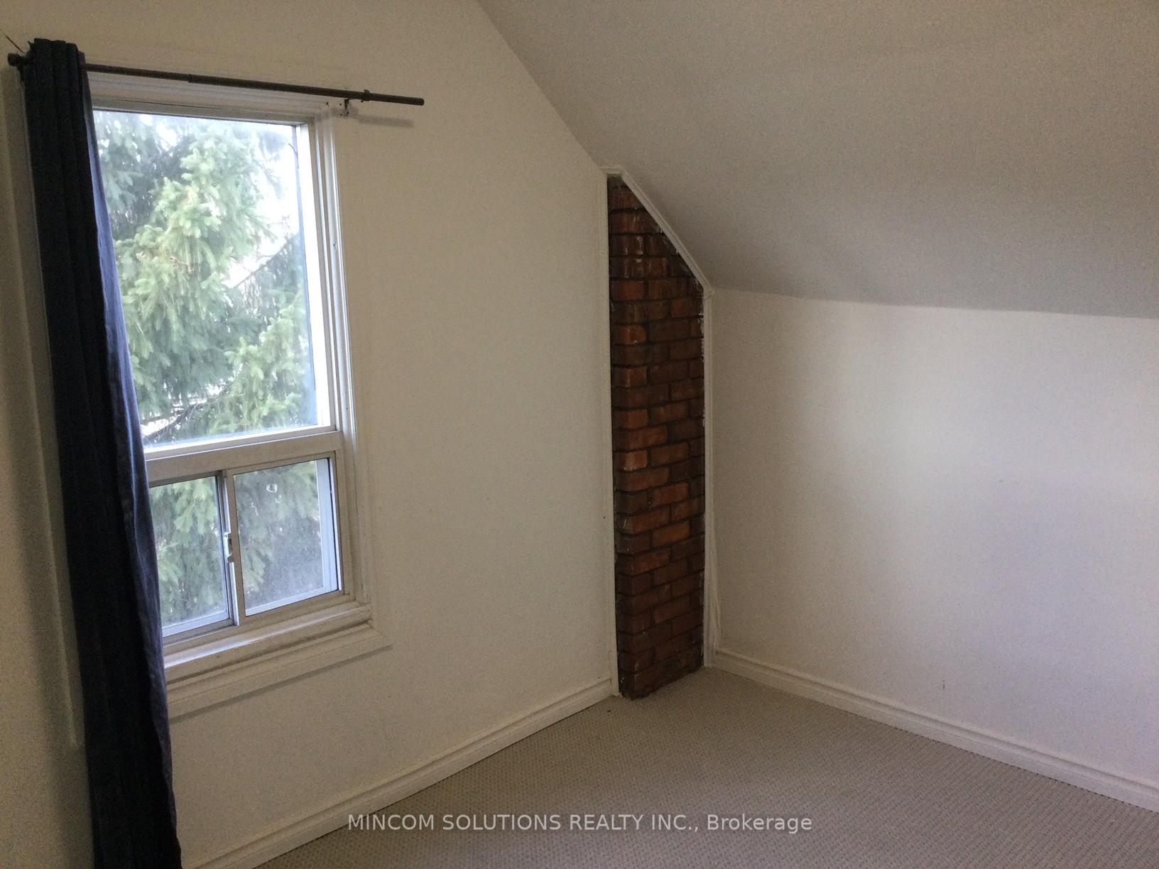 Photo 15 of Unit A,B,C,D, 27 Gibson Avenue, Hamilton, Gibson — HOMEH