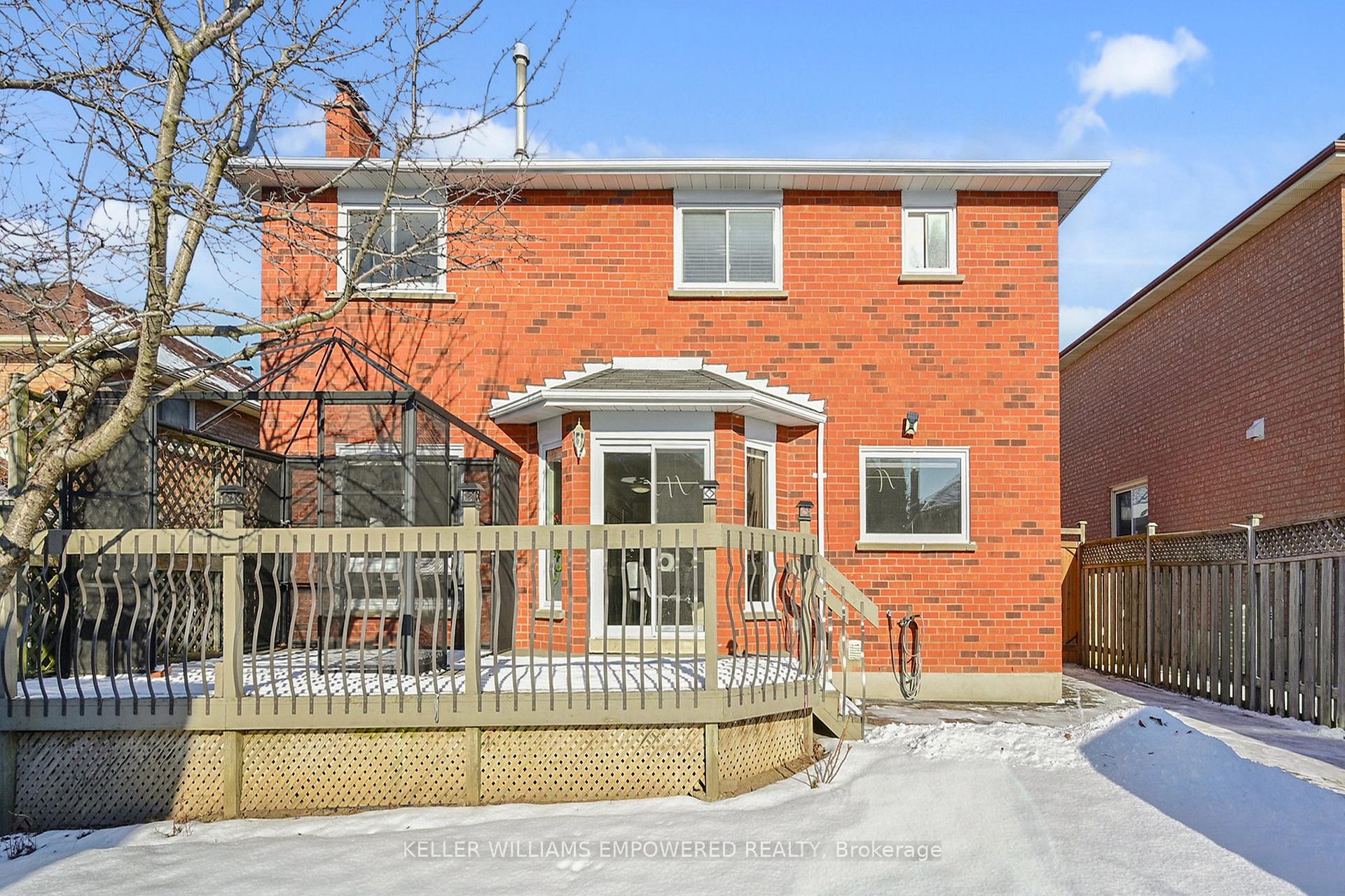 Photo 39 of 339 Manhattan Drive, Markham, Markville — HOMEH
