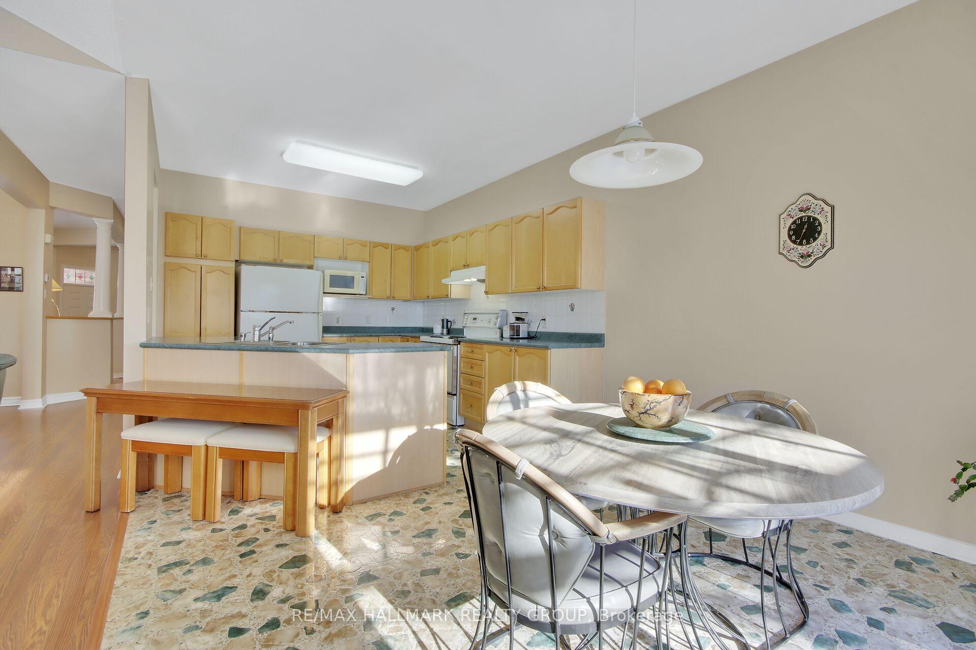 Photo 14 of 73 Goldridge Drive, Ottawa, Kanata - Kanata Lakes/Heritage Hills — HOMEH
