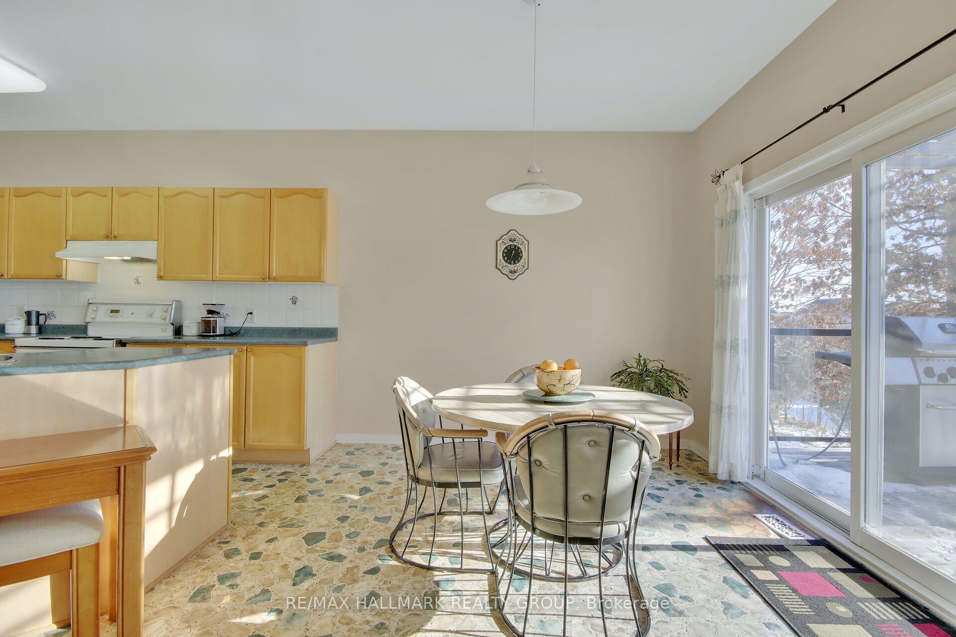 Photo 15 of 73 Goldridge Drive, Ottawa, Kanata - Kanata Lakes/Heritage Hills — HOMEH