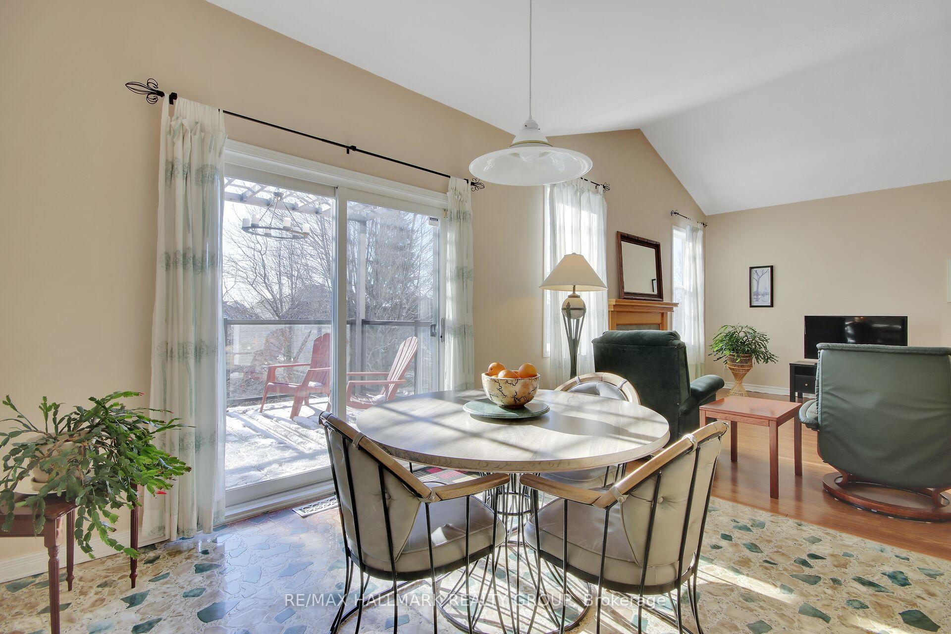 Photo 16 of 73 Goldridge Drive, Ottawa, Kanata - Kanata Lakes/Heritage Hills — HOMEH