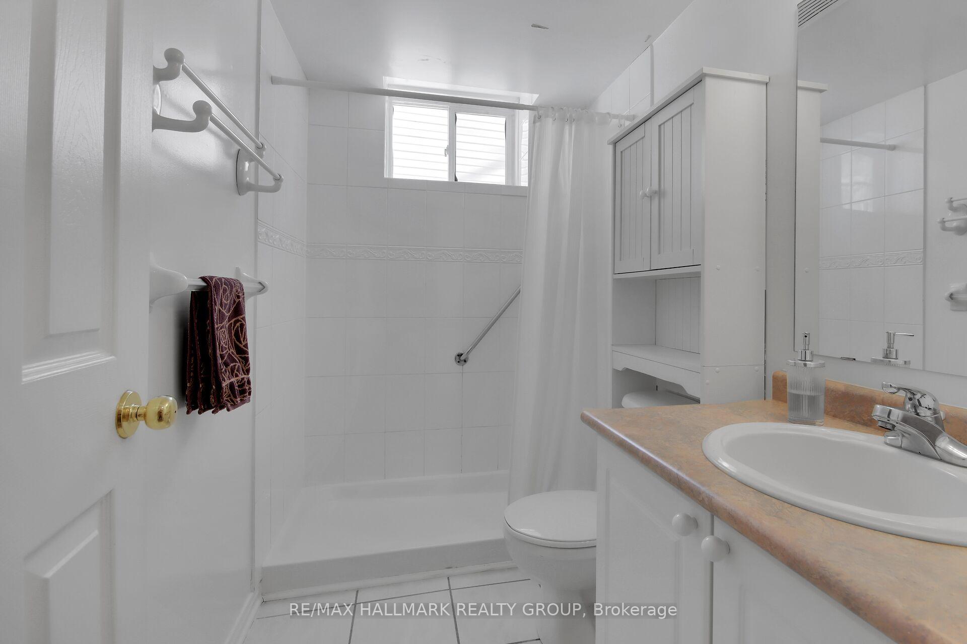 Photo 36 of 73 Goldridge Drive, Ottawa, Kanata - Kanata Lakes/Heritage Hills — HOMEH