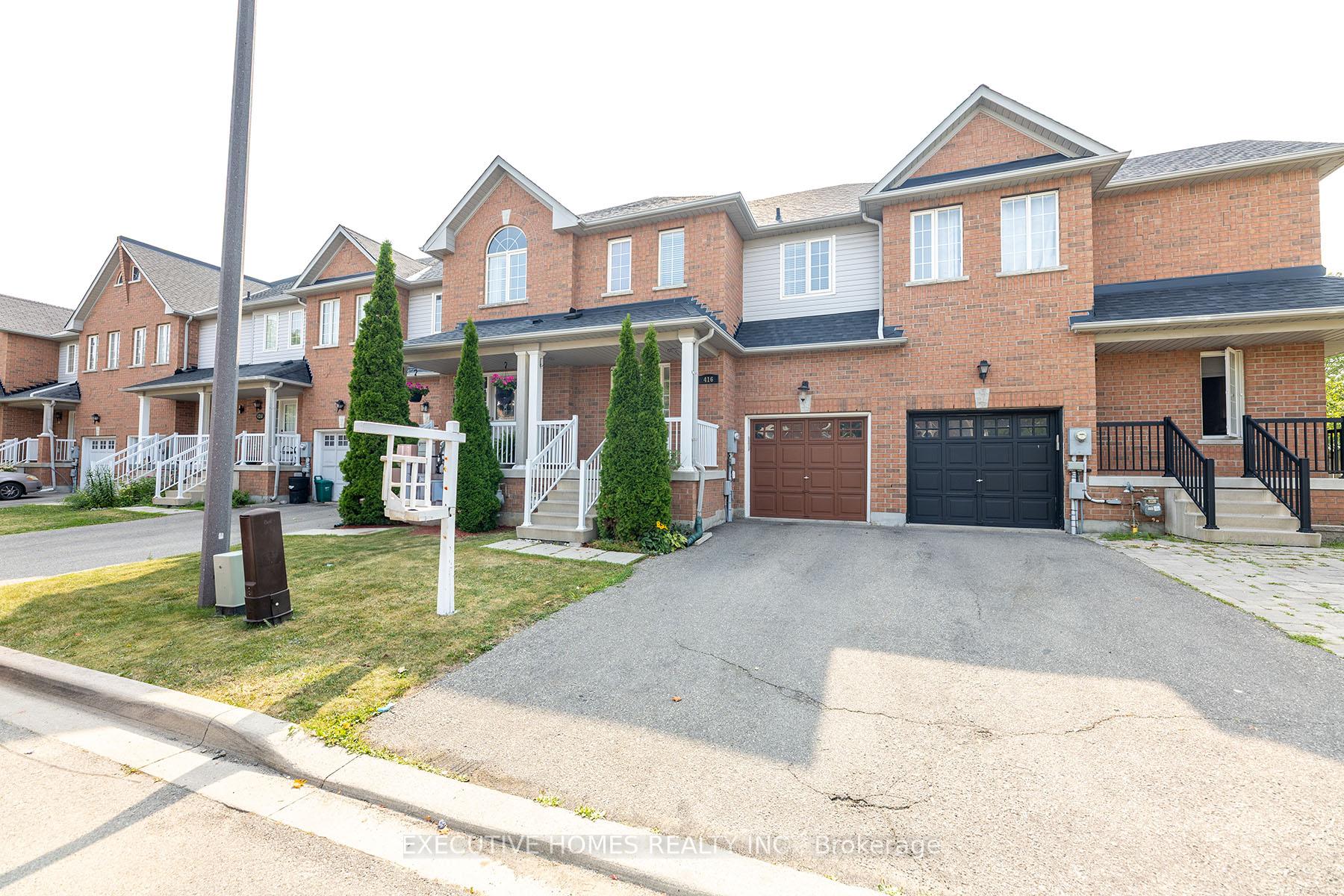 Photo 4 of 416 Hobbs Crescent, Milton, Clarke — HOMEH