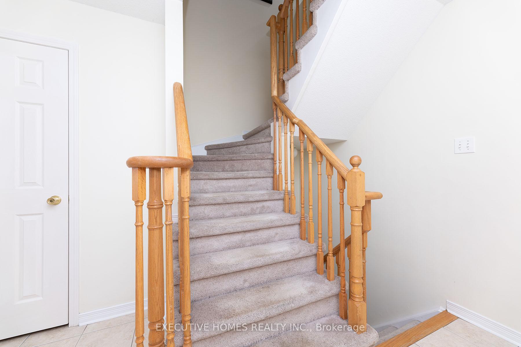 Photo 23 of 416 Hobbs Crescent, Milton, Clarke — HOMEH