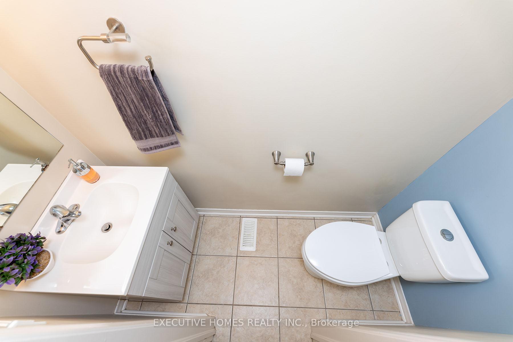 Photo 35 of 416 Hobbs Crescent, Milton, Clarke — HOMEH