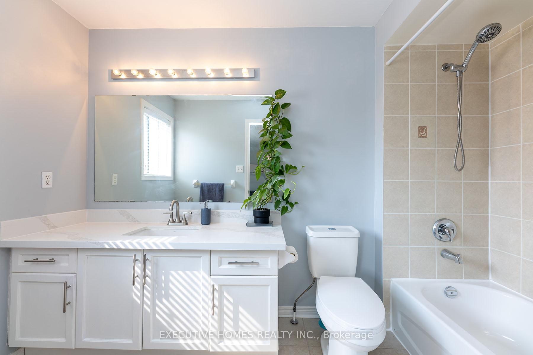 Photo 36 of 416 Hobbs Crescent, Milton, Clarke — HOMEH