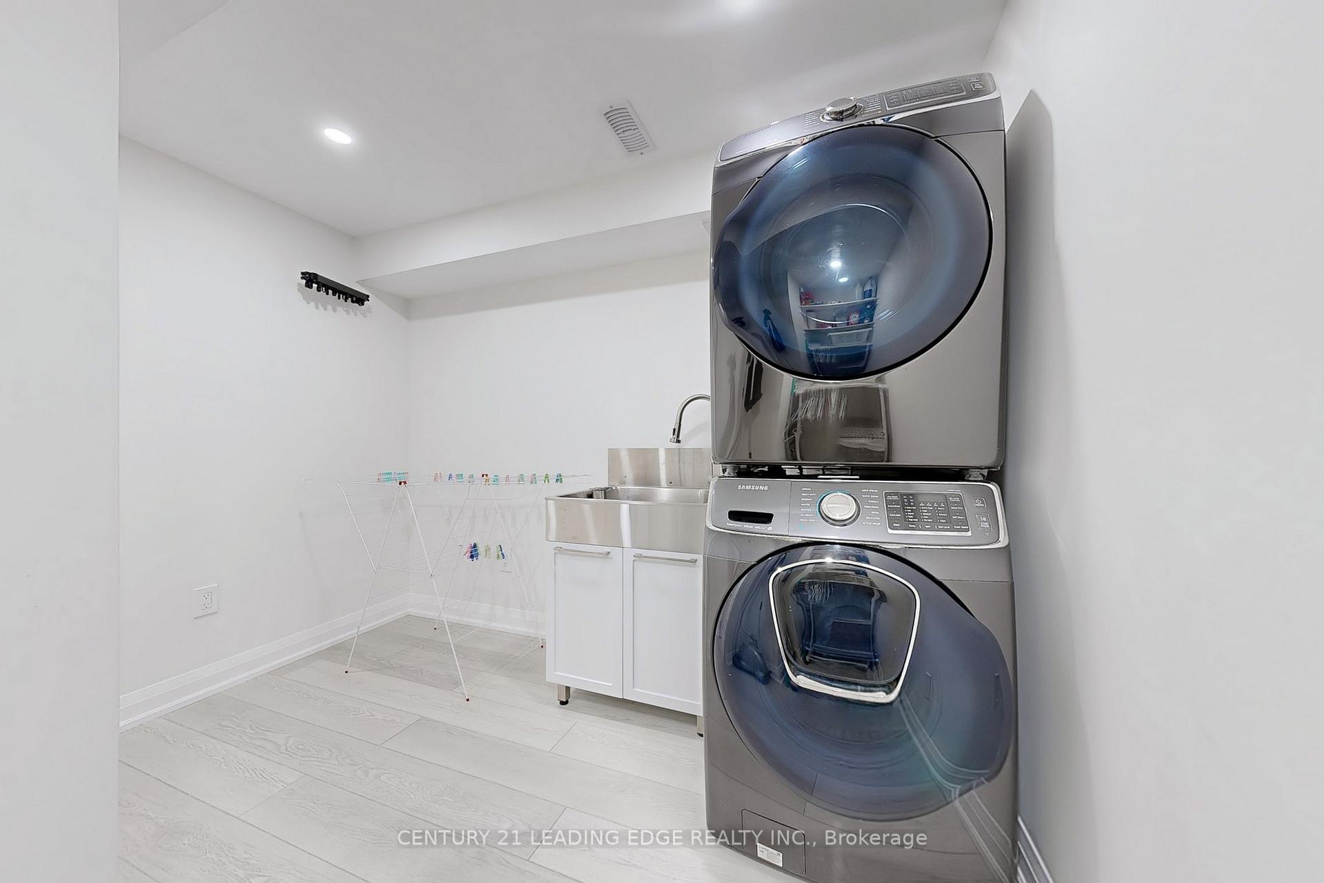 Photo 37 of 55 Sophia Road, Markham, Middlefield — HOMEH