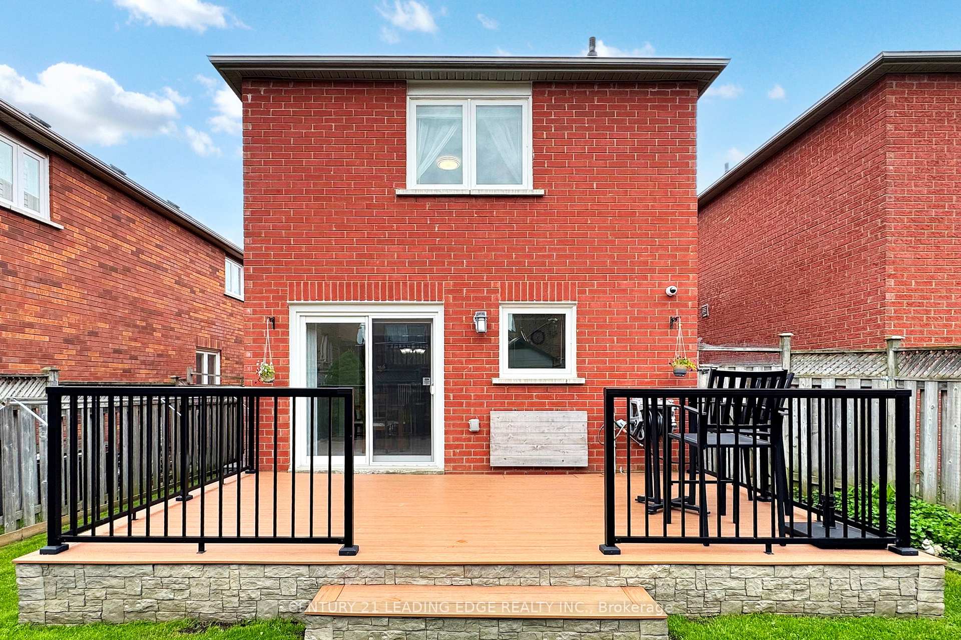 Photo 38 of 55 Sophia Road, Markham, Middlefield — HOMEH