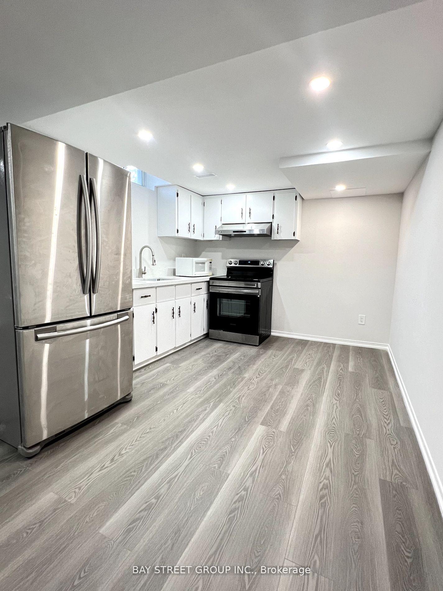 Photo 6 of Unit Lower, 21 Wincanton Road, Markham, Milliken Mills East — HOMEH