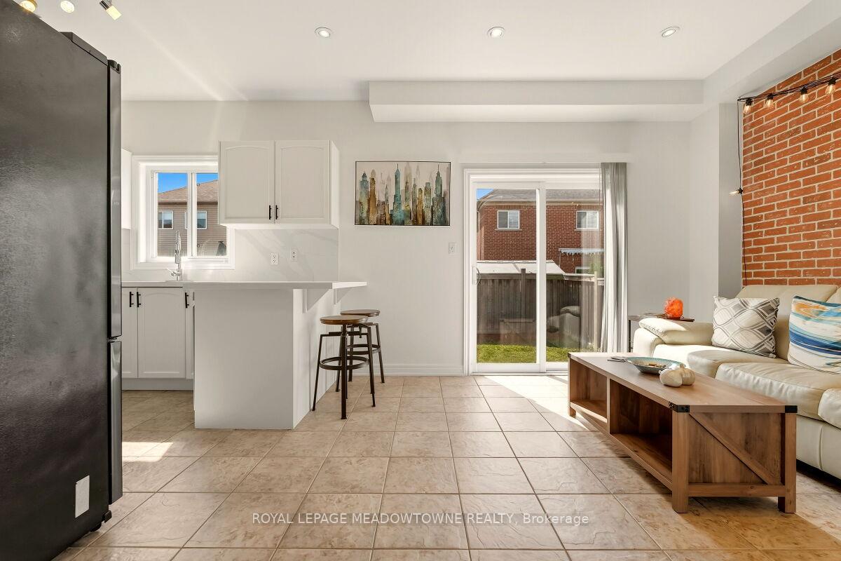 Photo 22 of 304 Teetzel Drive, Milton, Clarke — HOMEH