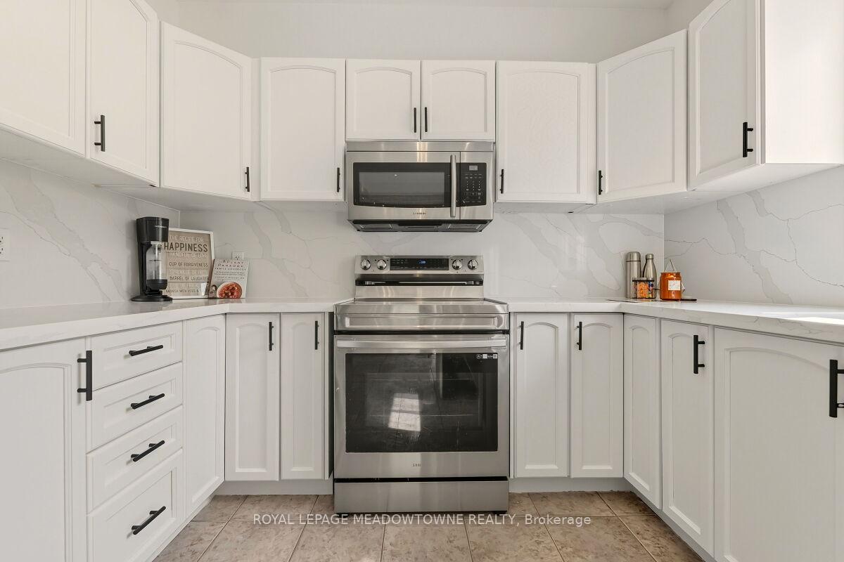 Photo 25 of 304 Teetzel Drive, Milton, Clarke — HOMEH