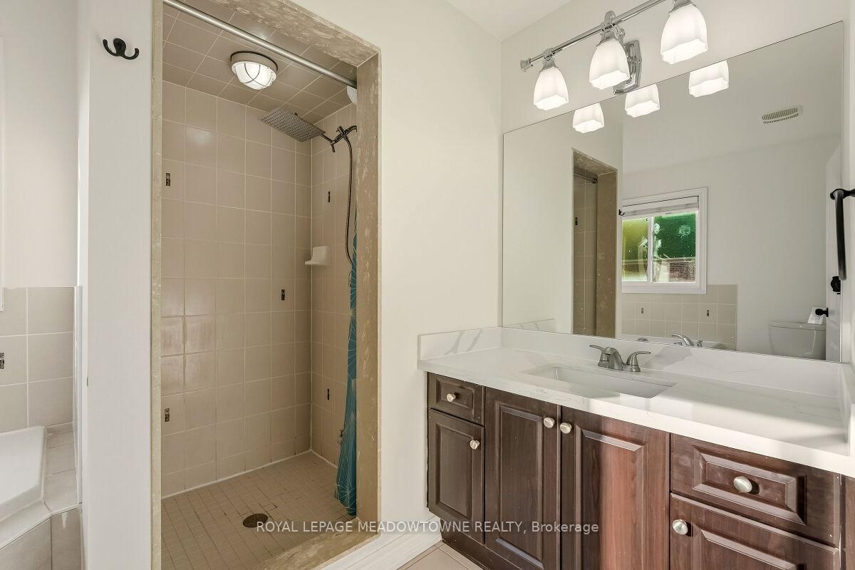 Photo 36 of 304 Teetzel Drive, Milton, Clarke — HOMEH